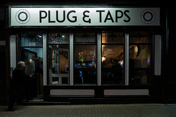 Preston by Night (Image by Alf Myers)